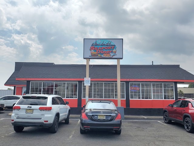 Seaport Diner